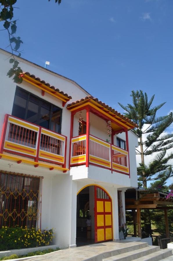 פילנדיה Aromarte Finca Hotel מראה חיצוני תמונה